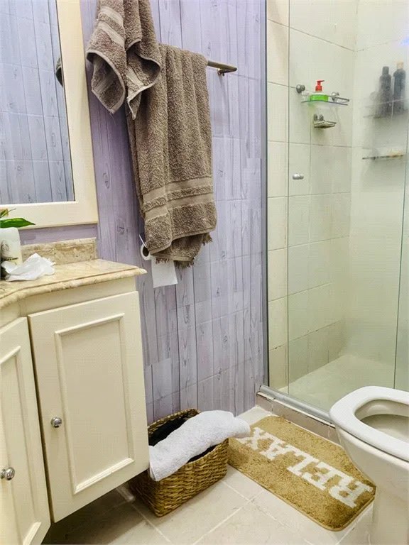 Apartamento à venda ou para alugar com 3 quartos, sendo 2 suítes,  em Vila Suzana, São Paulo, SP