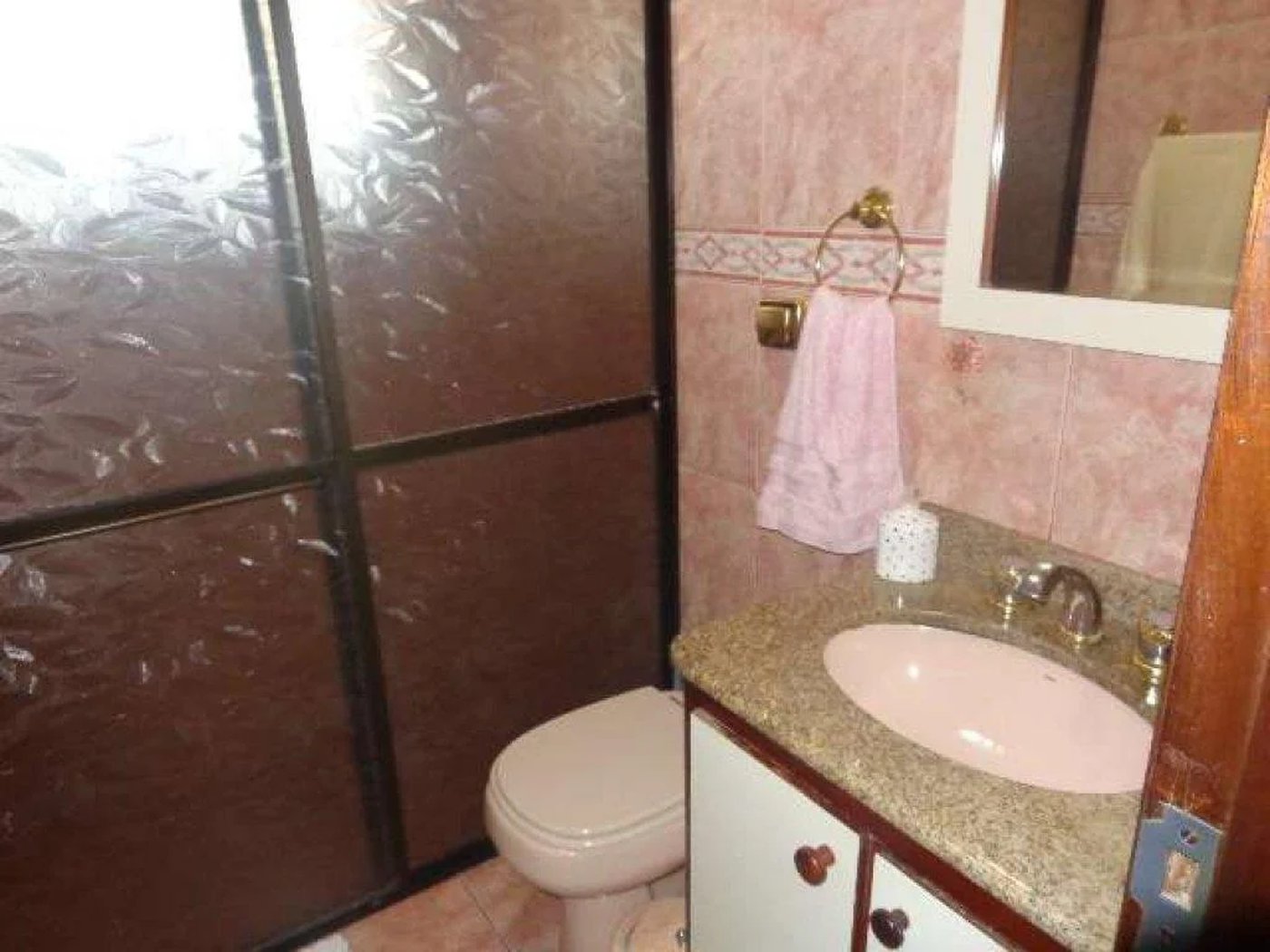 Sobrado à venda com 3 quartos, sendo 1 suíte, em Parque Ipê, São Paulo, SP