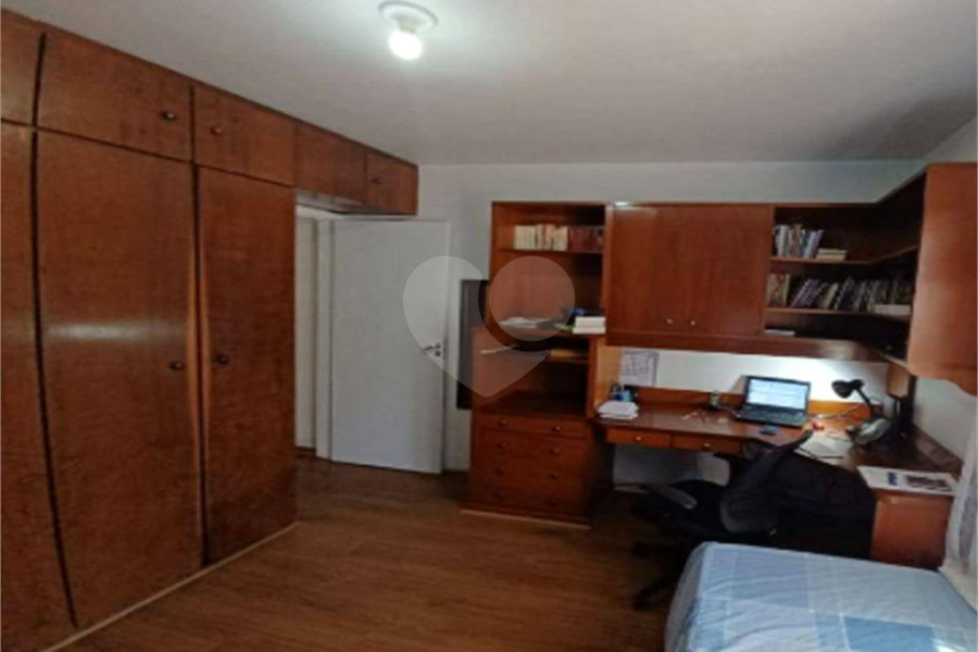 Sobrado à venda com 3 quartos, sendo 1 suíte,  em São Miguel Paulista, São Paulo, SP