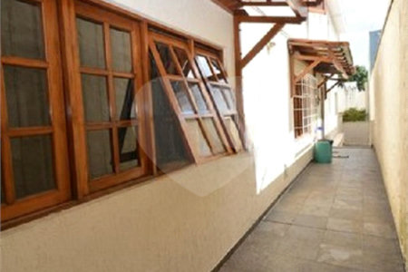 Casa à venda com 5 quartos, sendo 2 suítes, em Vila Galvão, Guarulhos, SP