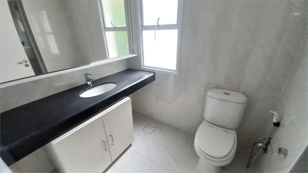 Apartamento à venda com 3 quartos, sendo 1 suíte, em Vila Andrade, São Paulo, SP