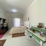 Casa à venda com 4 suítes no condomínio Ipê Velho, Vinhedo - SP