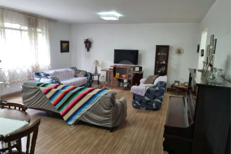 Apartamento à venda com 3 quartos, sendo 1 suíte, em Liberdade, São Paulo, SP