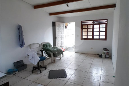 Casa à venda com 3 quartos, sendo 1 suíte, em Alto da Lapa, São Paulo, SP