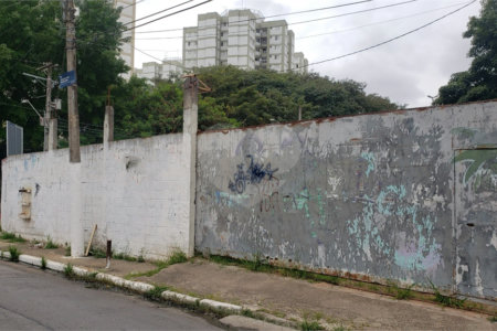 Terreno à venda em Jardim Marajoara, São Paulo, SP