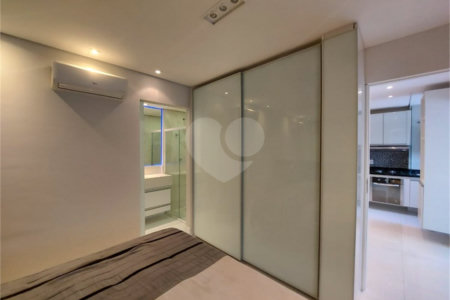 Apartamento Mobiliado na Vila Olimpia com 57m² e 1 vaga