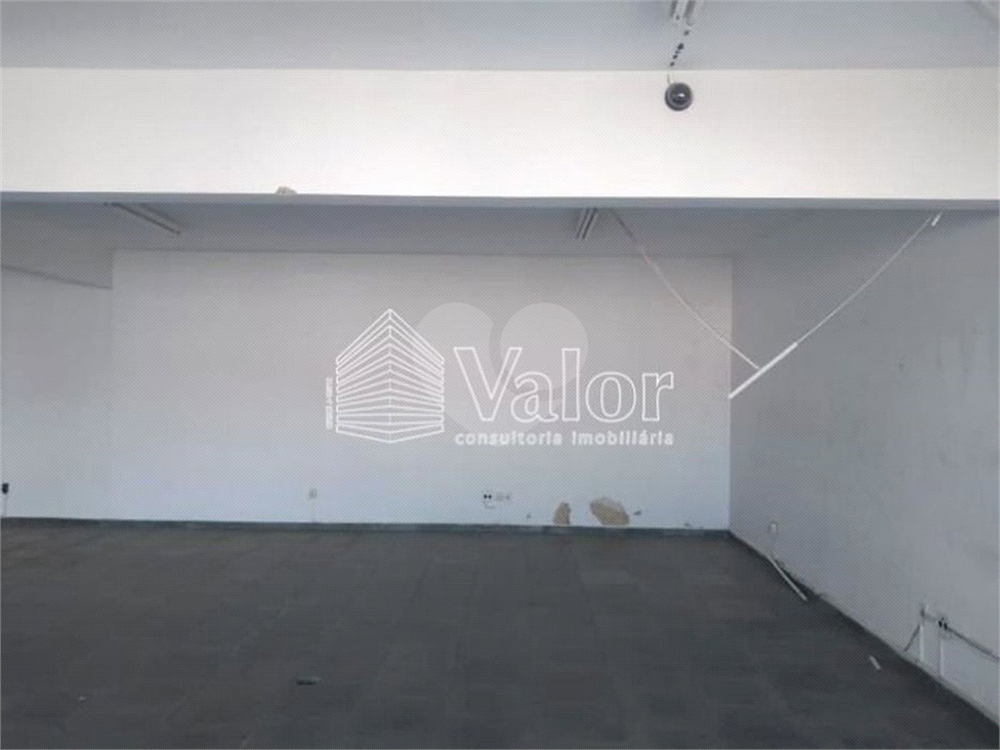 Sala comercial com 90 m² de área total no Jardim São Carlos