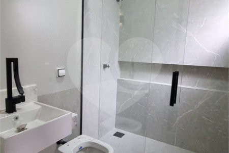 Casa à venda com 3 quartos, sendo 1 suíte, no condomínio Village Moutonnée, Salto - SP