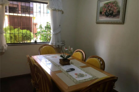 Casa à venda com 4 quartos, sendo 2 suítes, em Vila Suzana, São Paulo, SP