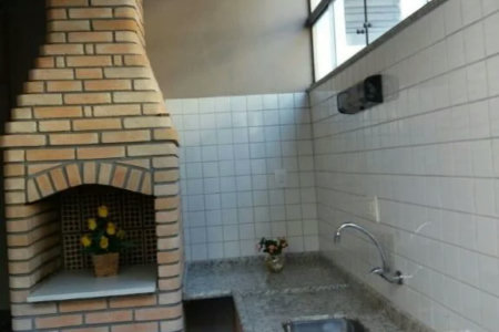Sobrado à venda ou para alugar com 4 quartos, sendo 1 suíte,  em Vila Butantã, São Paulo, SP