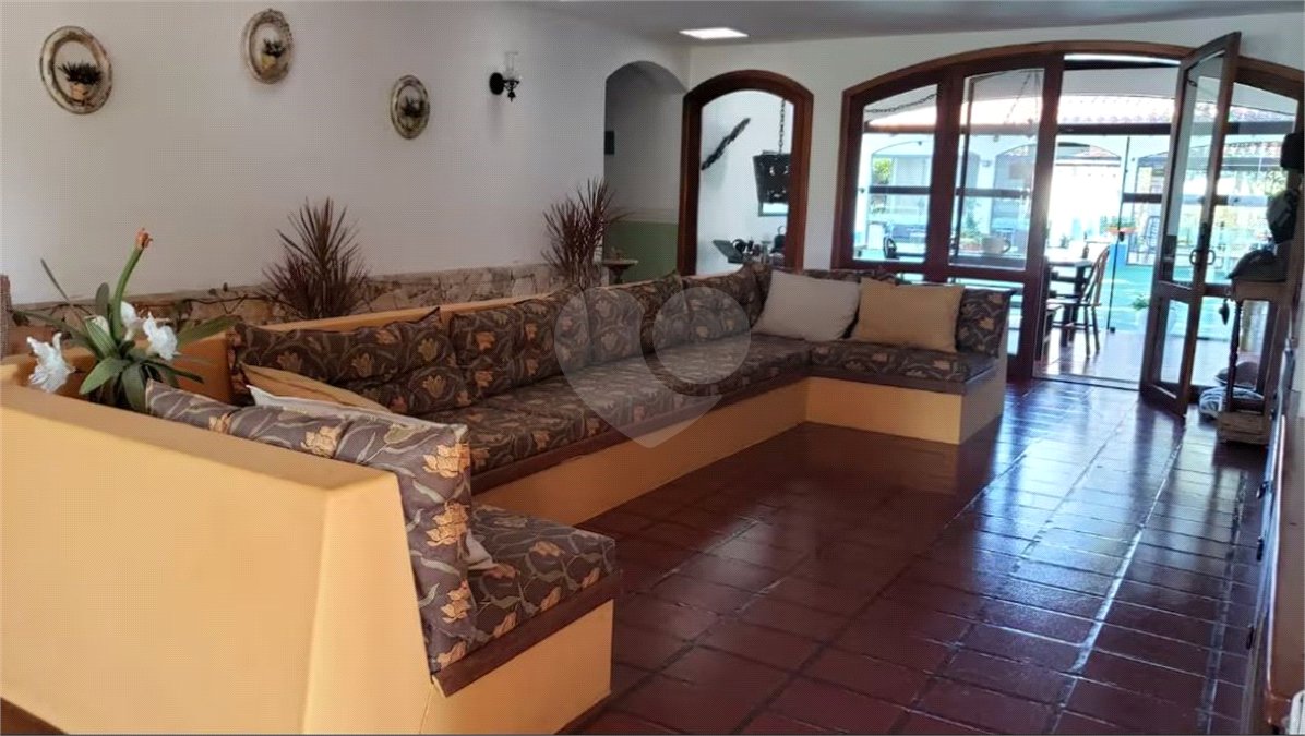 Sítio à venda com 6 quartos, sendo 5 suítes, em Dos Mimis, Piracaia, SP