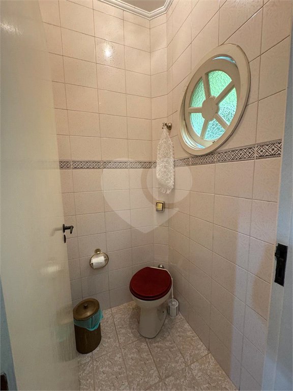 Casa à venda com 4 quartos, sendo 1 suíte,  em Vila Galvão, Guarulhos, SP