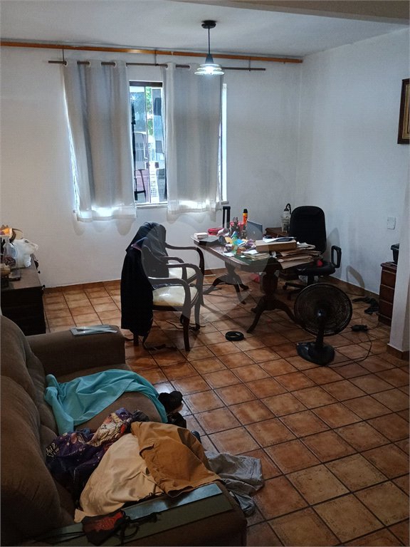 Casa à venda com 5 quartos, sendo 1 suíte, em Bangu, Rio de Janeiro, RJ