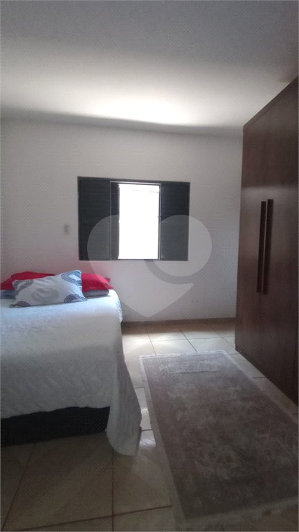 Casa à venda com 3 quartos em Parque Industrial, Itu, SP