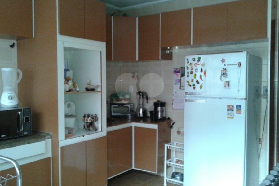 Sobrado à venda com 5 quartos, sendo 1 suíte, em Vila Mazzei, São Paulo, SP