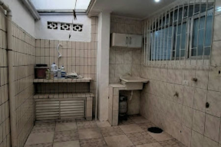 Casa com 2 dormitórios à venda por R$ 645.000 - Boqueirão - Santos/SP