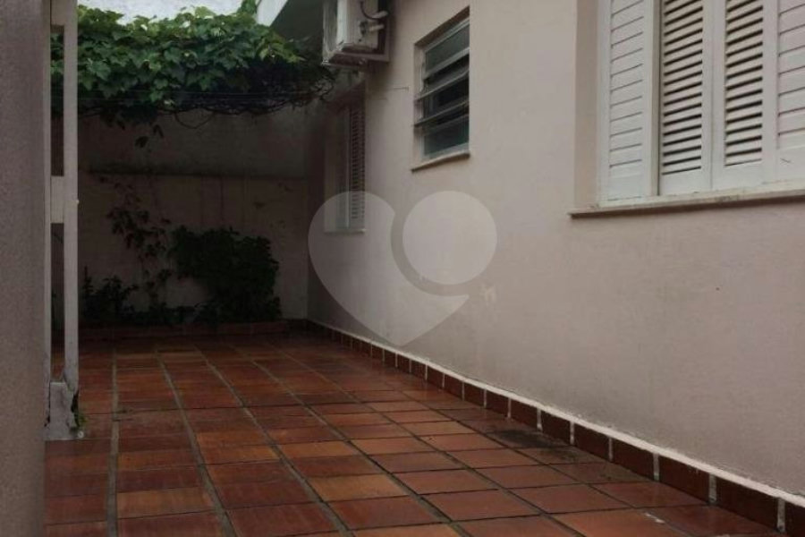 Casa Térrea à venda com 3 quartos, sendo 1 suíte, em Tremembé, São Paulo, SP