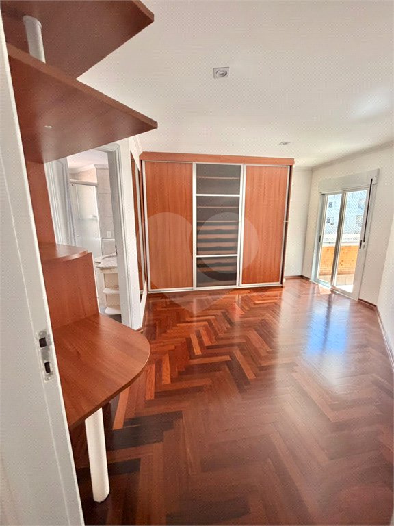 Apartamento à venda com 3 suítes em Santana, São Paulo, SP