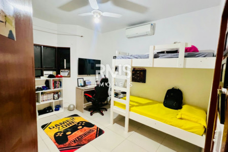 Casa à venda com 3 suítes no condomínio Granja Olga II, Sorocaba - SP