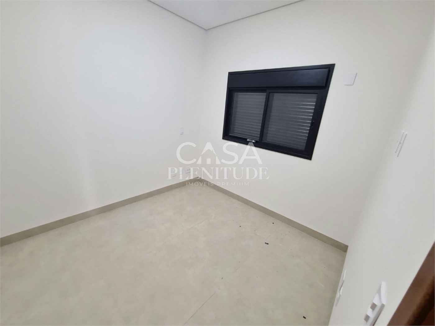 Casa em condomínio à venda com 5 quartos, sendo 3 suítes, em Wanel Ville, Sorocaba, SP