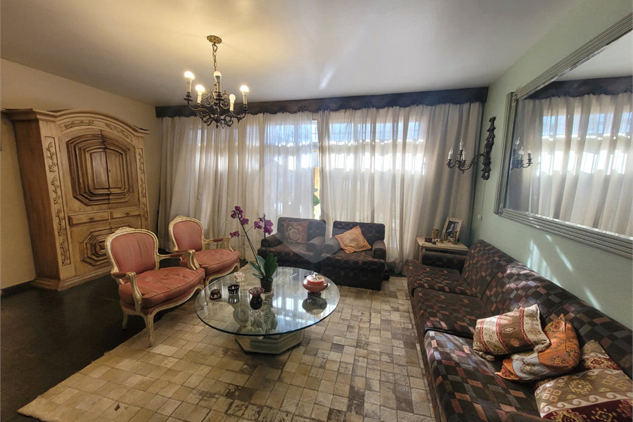 Sobrado à venda com 3 quartos, sendo 1 suíte, em Vila Leopoldina, São Paulo, SP