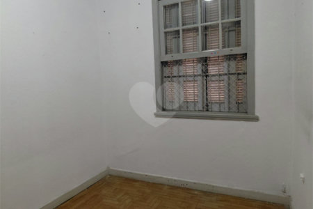 Sobrado à venda com 2 quartos em Vila Ipojuca, São Paulo, SP