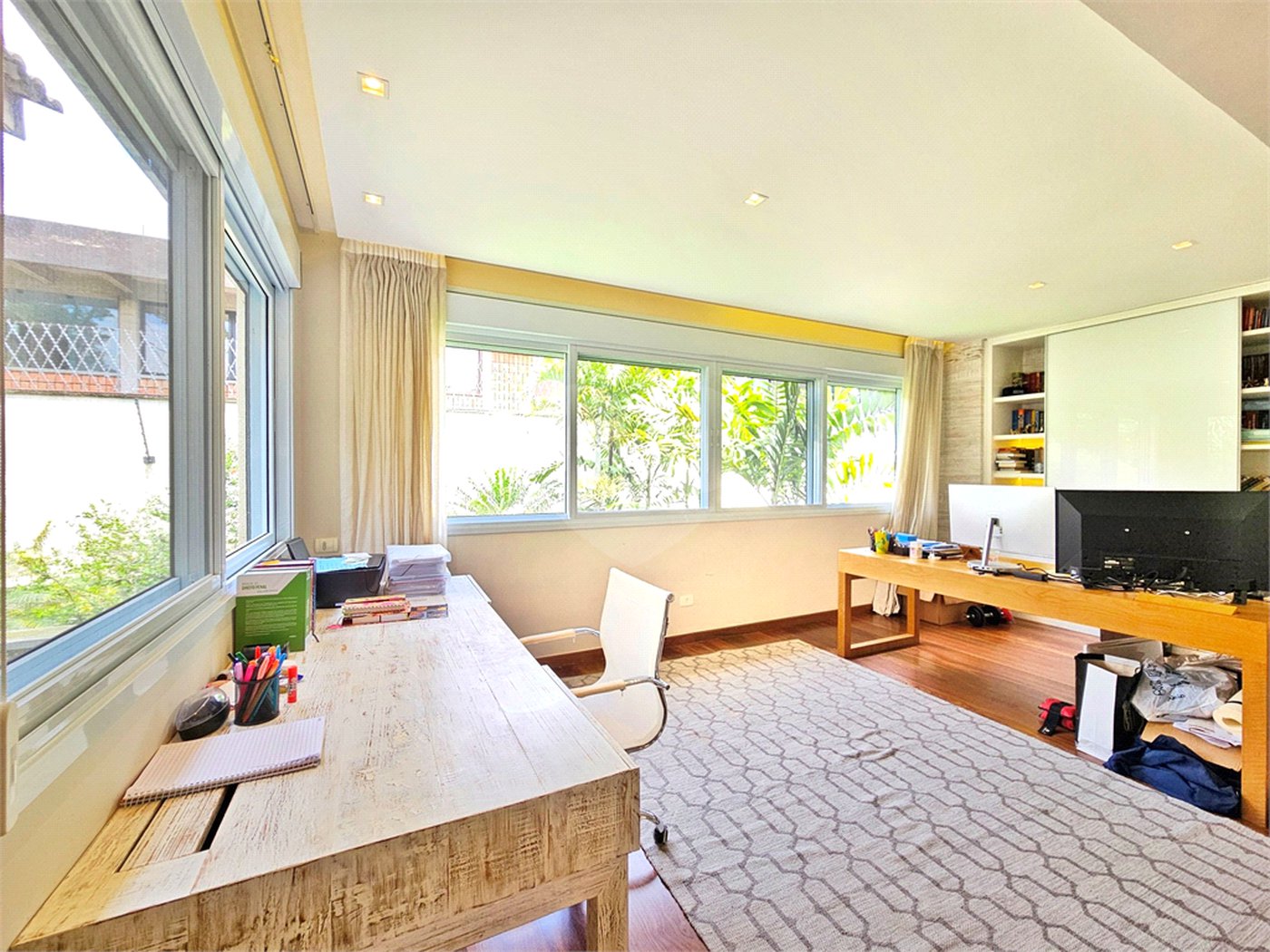 Casa à venda com 4 suítes no condomínio Ville Courchevel, São Paulo - SP