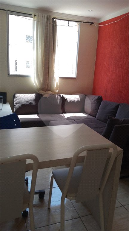 Apartamento à venda com 2 quartos em Vila Figueira, Suzano, SP
