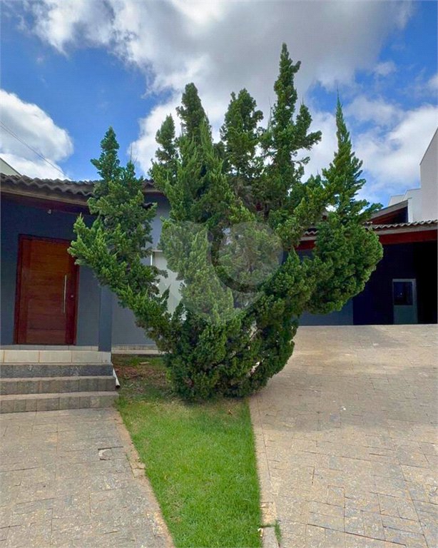 Casa à venda com 2 quartos, sendo 1 suíte, no condomínio Portal Vale do Sol, Porto Feliz - SP