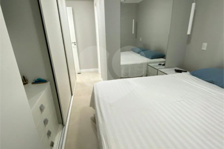 Apartamento à venda com 2 quartos, sendo 1 suíte,  em Vila Leonor, São Paulo, SP