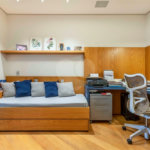 Apartamento à venda com 4 quartos, sendo 3 suítes, em Moema, São Paulo, SP