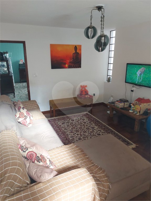 Casa à venda com 3 quartos em Anhangabaú, Jundiaí, SP