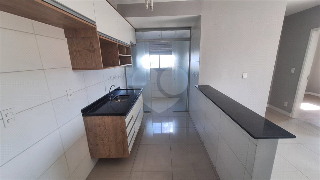 Apartamento à venda com 2 quartos, sendo 1 suíte,  em Parque Bela Vista, Votorantim, SP