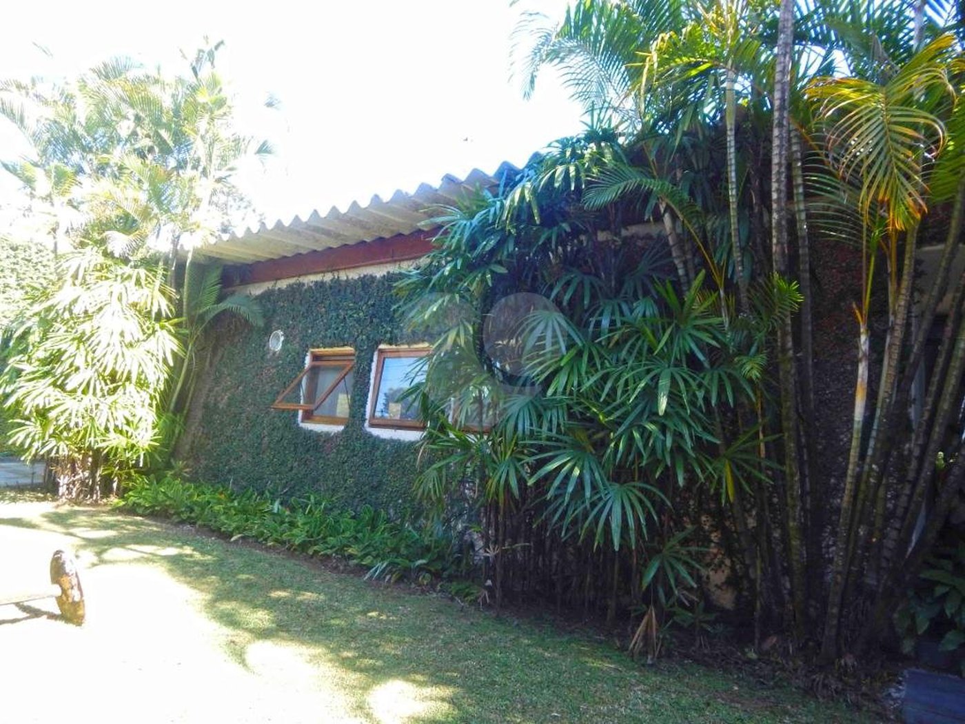 Casa Térrea à venda com 3 quartos, sendo 1 suíte,  em Chácara Monte Alegre, São Paulo, SP
