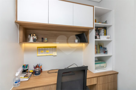 Apartamento à venda com 4 quartos, sendo 2 suítes, em Jardim Prudência, São Paulo, SP