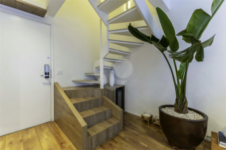 Duplex à venda com 1 suíte em Vila Nova Conceição, São Paulo, SP