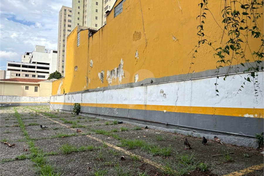 Prédio à venda com 3 quartos em Perdizes, São Paulo, SP