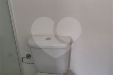 Casa à venda com 3 suítes em Condomínio Flamboyant-b, Atibaia, SP