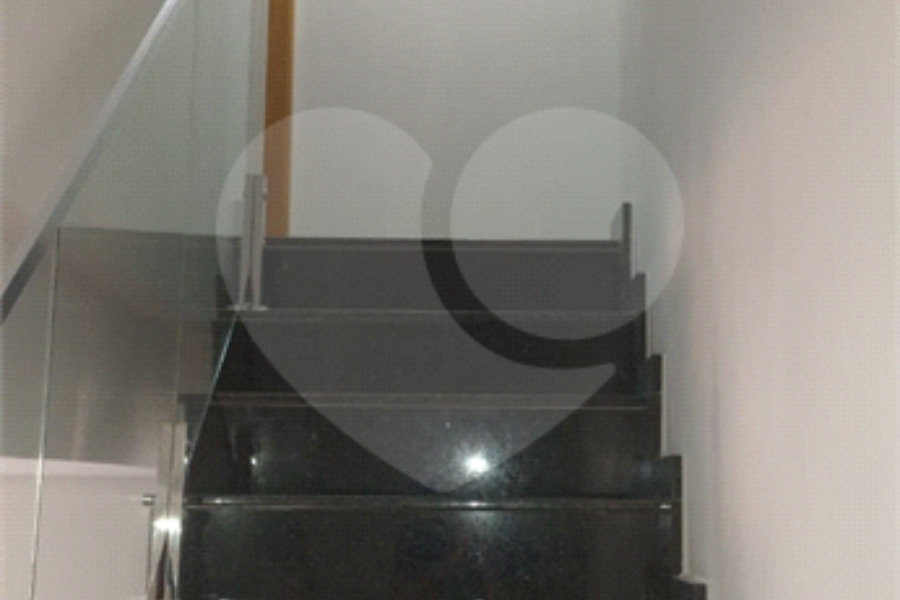 Sobrado à venda com 3 suítes em Dos Casa, São Bernardo do Campo, SP