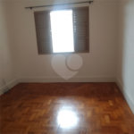 Casa à venda com 3 quartos, sendo 1 suíte, no Centro, Mogi das Cruzes, SP