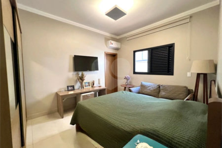 Casa à venda com 3 suítes no condomínio Praça dos Pássaros, Ribeirão Preto - SP