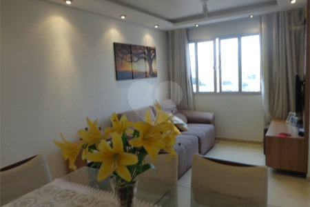 Apartamento à venda com 2 quartos em Parque Fongaro, São Paulo, SP