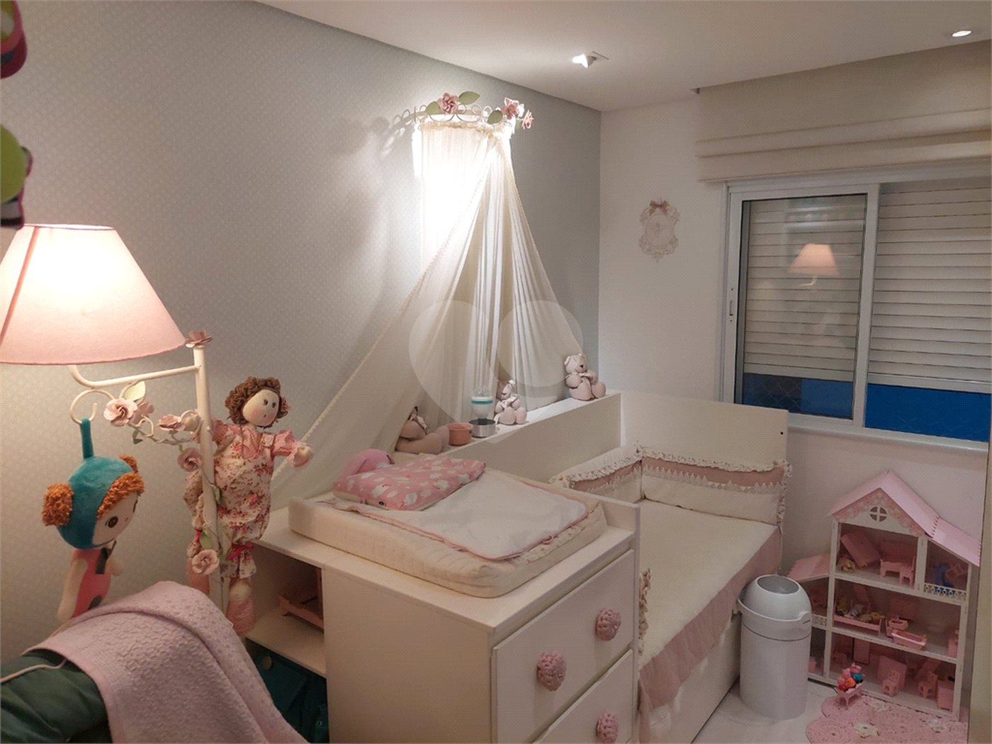 Apartamento à venda com 2 quartos, sendo 1 suíte,  em Vila Suzana, São Paulo, SP