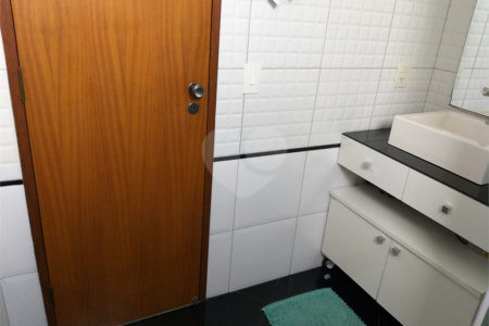 Apartamento à venda com 2 quartos em Vila Erna, São Paulo, SP