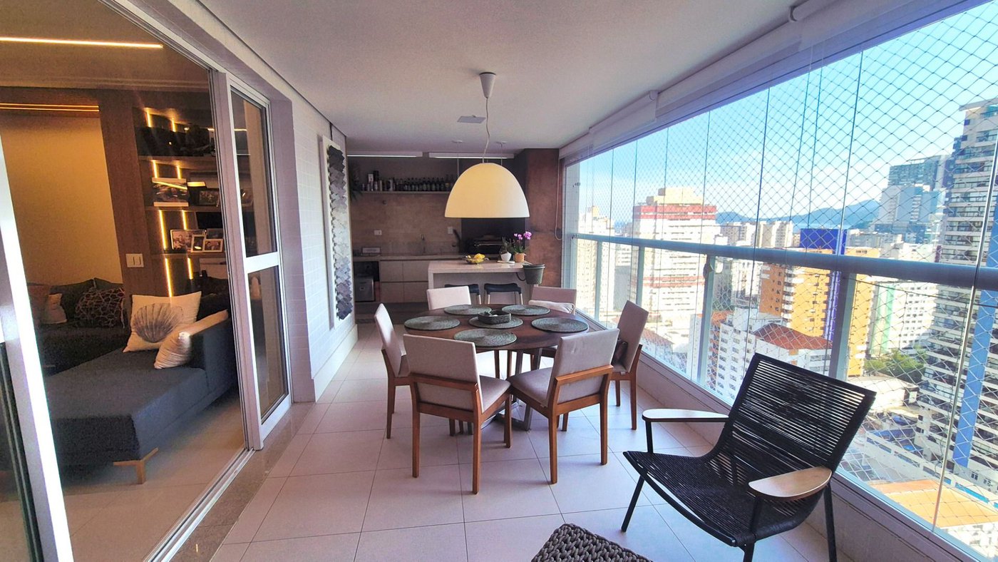 Apartamento com 3 dormitórios à venda, 144 m² por R$ 2.400.000,00 - Gonzaga - Santos/SP