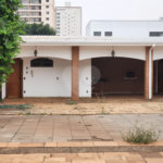 Sobrado à venda ou para alugar com 4 quartos, sendo 2 suítes, no Centro, Araraquara, SP