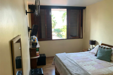 Casa à venda com 4 quartos, sendo 2 suítes, em Vila São Francisco, São Paulo, SP