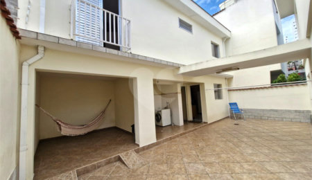 Casa à venda com 3 quartos, sendo 1 suíte,  em Granja Julieta, São Paulo, SP
