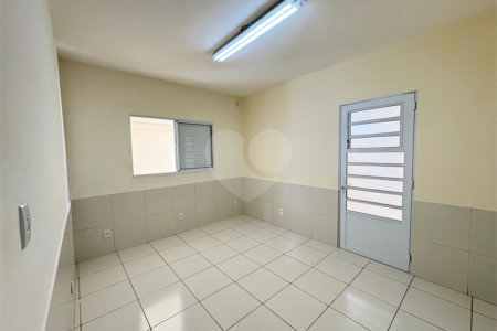 Casa para alugar em Vila Vitória, Mogi das Cruzes, SP