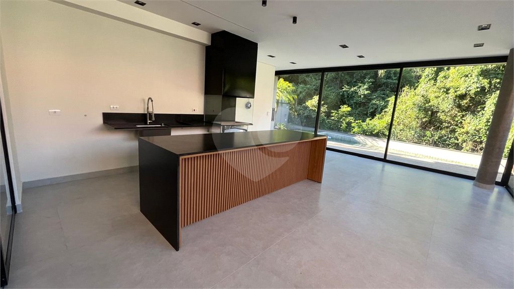 Casa à venda com 4 suítes no condomínio Residencial Granville, Atibaia - SP